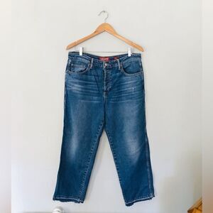 Lucky brand | relaxed wide leg distressed jeans | size 10